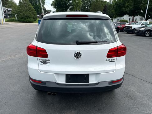 Used 2012 Volkswagen Tiguan SE AWD/4WD image 4