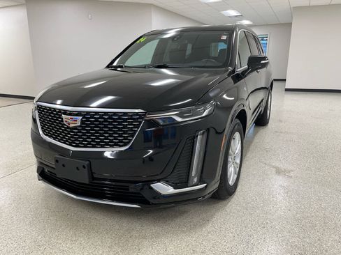 Used 2024 Cadillac XT6 Luxury w/ LPO, Floor Liner Package image 1