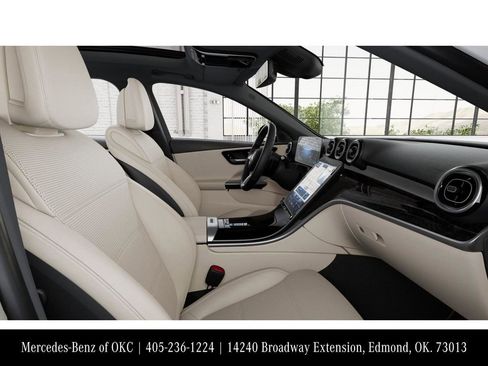 Used 2026 Mercedes-Benz C 300 4MATIC Sedan image 4