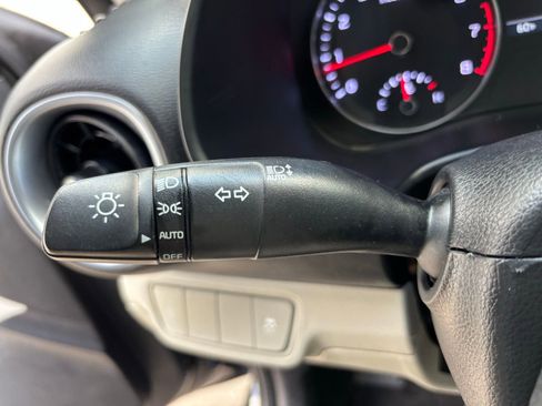 Used 2023 Kia Forte LXS image 19