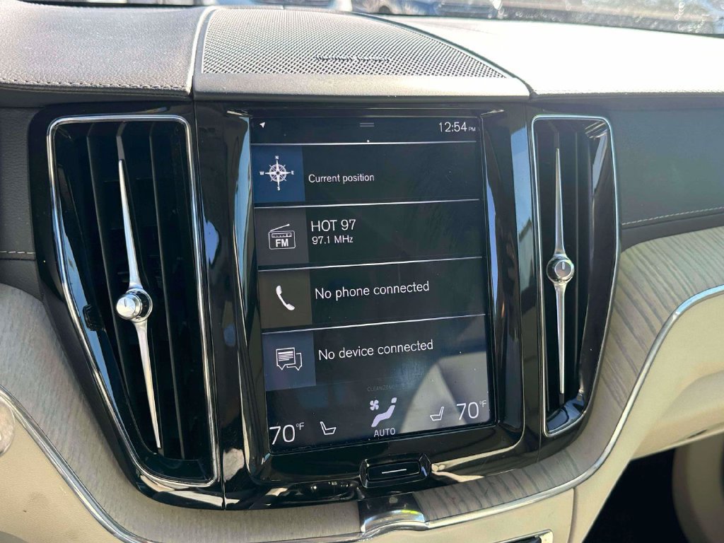 Used 2020 Volvo XC60 T5 Inscription AWD/4WD image 28