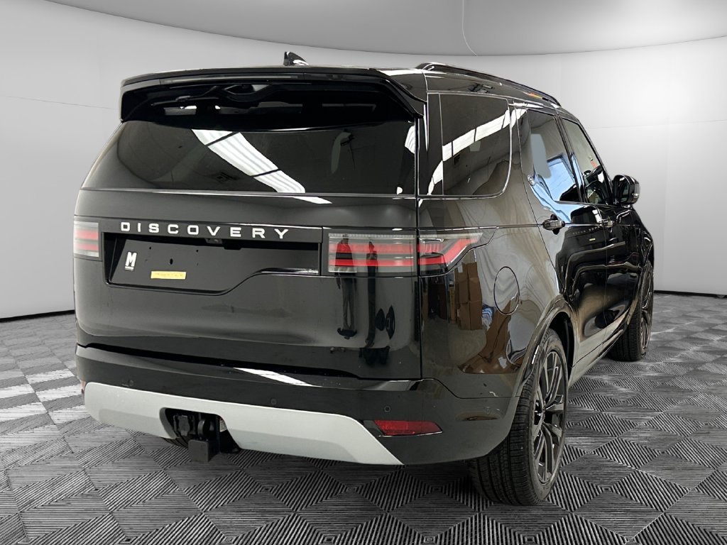 New 2026 Land Rover Discovery Limited Edition AWD/4WD image 5
