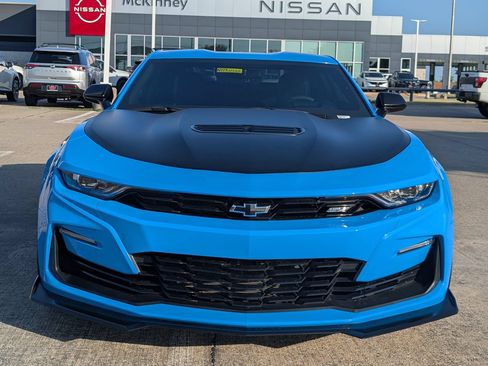 Used 2022 Chevrolet Camaro SS RWD image 6