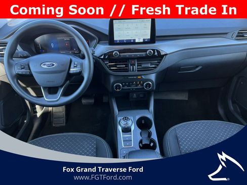 Certified 2025 Ford Escape Active AWD/4WD image 2