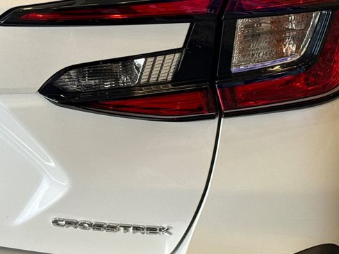Certified 2025 Subaru Crosstrek 2.5i Limited w/ Crosstrek Mirror Package image 25