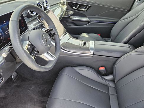 Certified 2025 Mercedes-Benz CLE 300 4MATIC Cabriolet image 9