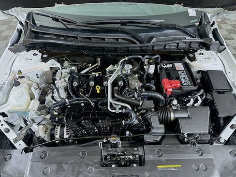 Used 2025 Nissan Altima 2.5 SV image 31