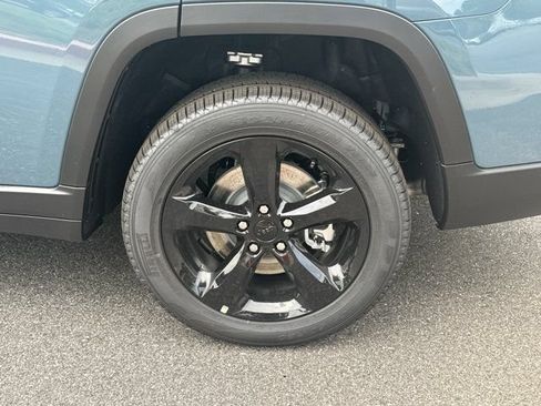 New 2026 Jeep Grand Cherokee L Limited AWD/4WD image 18