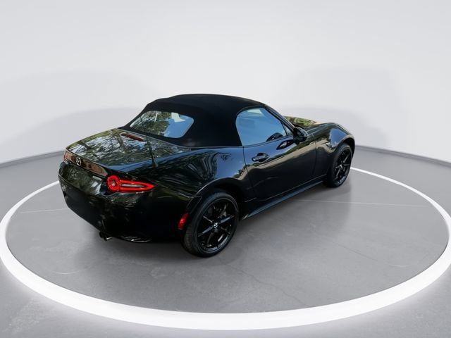 Used 2025 MAZDA MX-5 Miata Sport RWD image 6