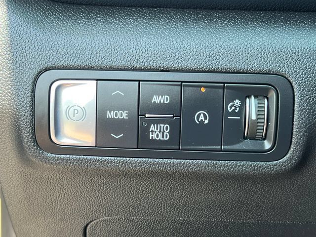 Used 2026 GMC Terrain AT4 w/ Convenience Package III AWD/4WD image 17