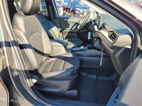 New 2025 Ford Escape SE image 37