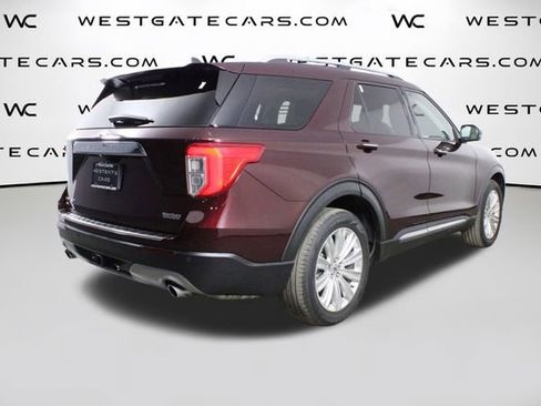 Used 2022 Ford Explorer Limited w/ Equipment Group 301A image 39