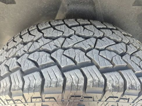Used 2019 RAM 1500 Classic Tradesman AWD/4WD image 10
