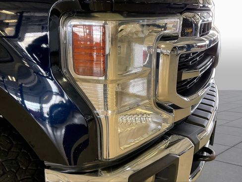 Used 2022 Ford F250 Lariat w/ FX4 Off-Road Package AWD/4WD image 23
