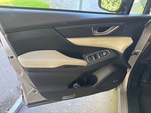 Used 2020 Subaru Ascent Limited w/ Technology Package AWD/4WD image 9