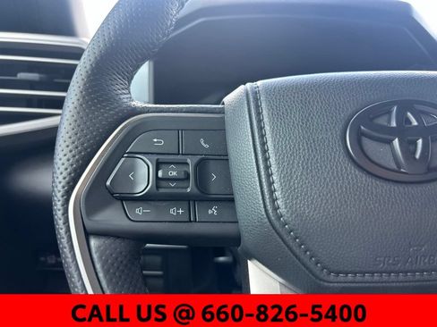 Used 2025 Toyota Tundra SR5 w/ SR5 Premium Package AWD/4WD image 15