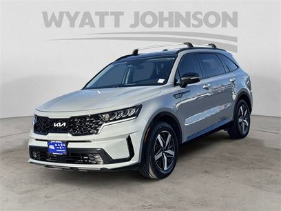 Used 2022 Kia Sorento EX w/ Panoramic Sunroof Package