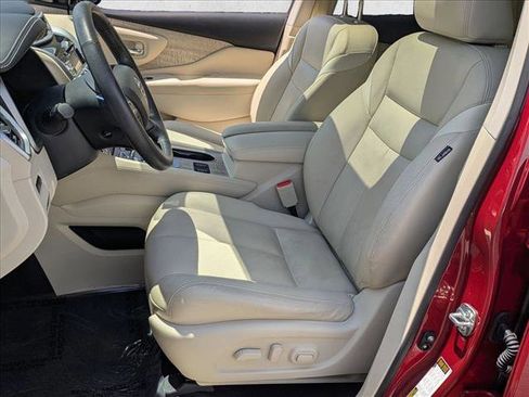 Used 2019 Nissan Murano SL w/ SL Technology Package FWD image 16