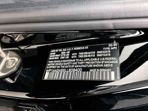 Used 2020 Porsche Macan AWD/4WD image 34