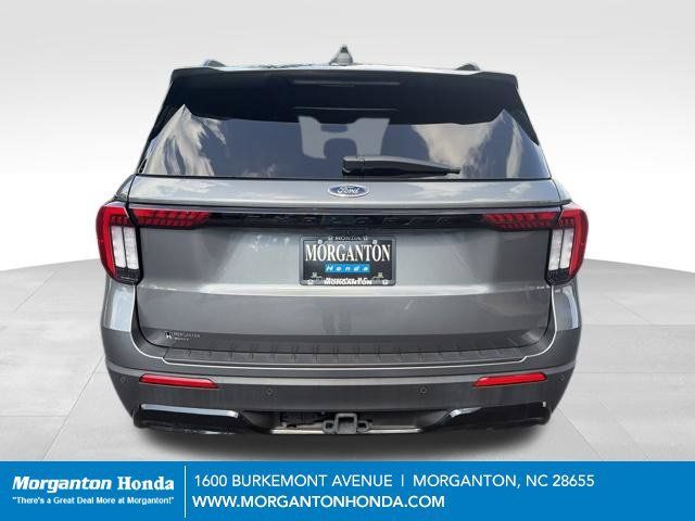 Used 2025 Ford Explorer ST-Line RWD image 6