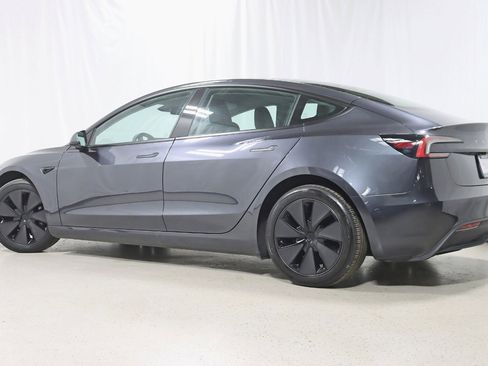 Used 2025 Tesla Model 3 Long Range image 9