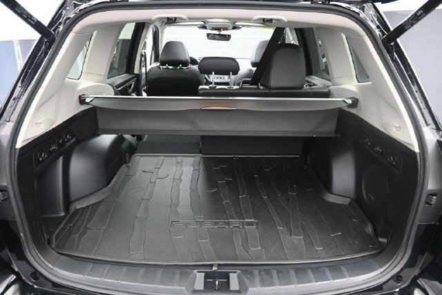 Used 2024 Subaru Forester Limited AWD/4WD image 24