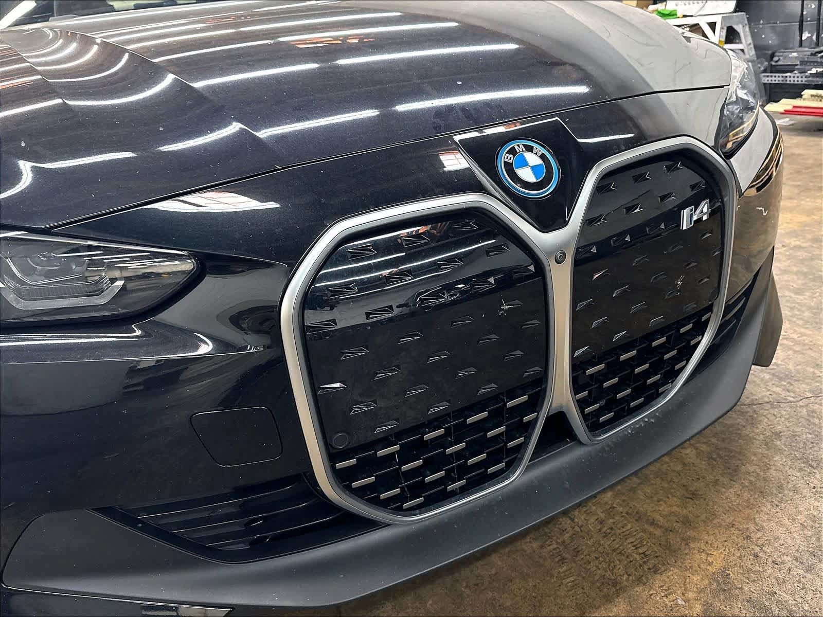 Used 2023 BMW i4 eDrive40 w/ Premium Package RWD image 33