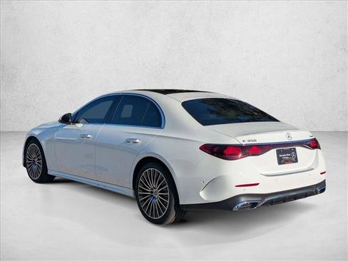 New 2026 Mercedes-Benz E 350 4MATIC Sedan image 9