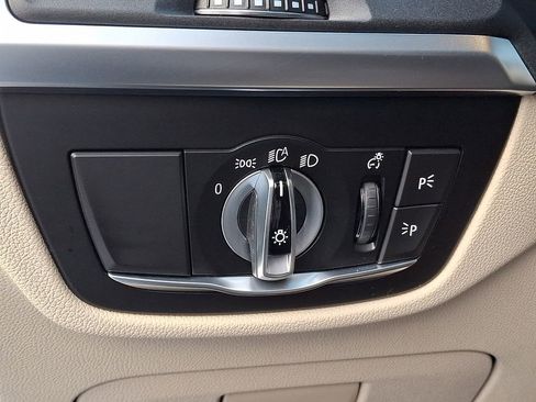 Certified 2022 BMW X3 xDrive30i w/ Convenience Package image 22