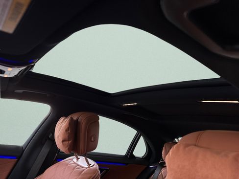 Certified 2026 Mercedes-Benz S 580 4MATIC Sedan image 17