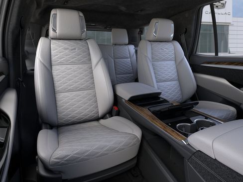 New 2026 Cadillac Escalade Platinum Sport AWD/4WD image 17