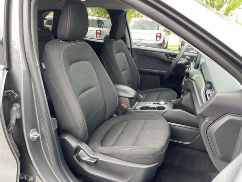 Used 2025 Ford Escape Active AWD/4WD image 21