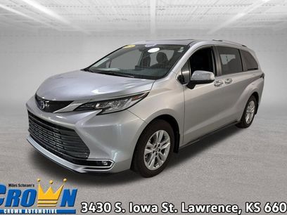Used 2025 Toyota Sienna Limited