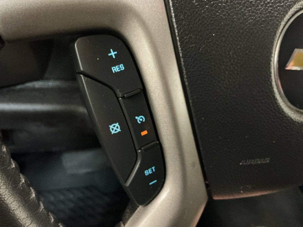 Used 2011 Chevrolet Silverado 1500 LT w/ All-Star Edition AWD/4WD image 17