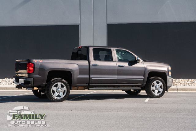 Used 2015 Chevrolet Silverado 2500 LTZ AWD/4WD image 10