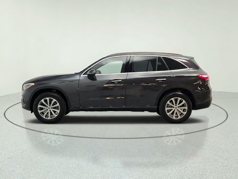 Certified 2026 Mercedes-Benz GLC 300 image 8