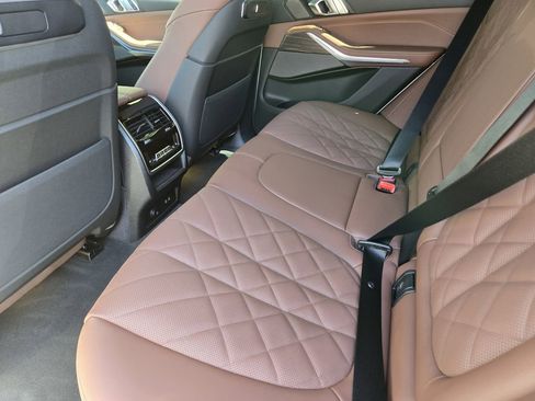 New 2026 BMW X5 xDrive50e AWD/4WD image 33