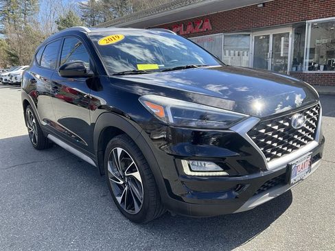 Used 2019 Hyundai Tucson Sport image 3