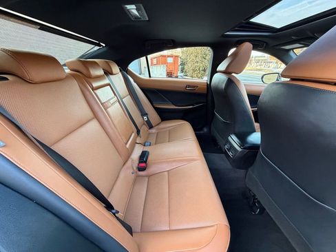 Used 2022 Lexus IS 300 AWD w/ Premium Package image 27