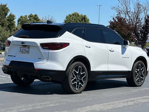 Used 2023 Chevrolet Blazer RS w/ Driver Confidence II Package AWD/4WD image 4