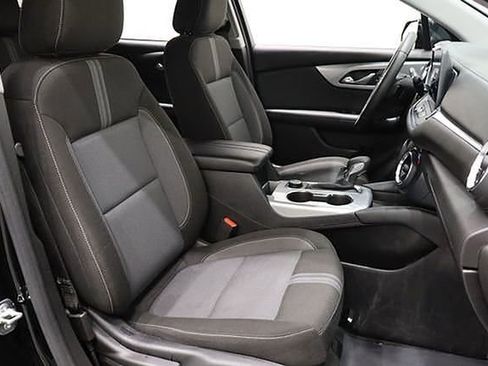 Used 2023 Chevrolet Blazer LT image 14