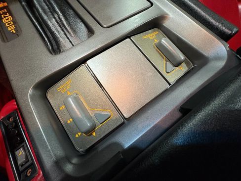 Used 1991 Chevrolet Corvette Convertible RWD image 27