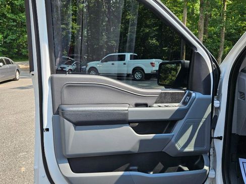 Used 2022 Ford F150 XLT w/ Equipment Group 302A High image 17