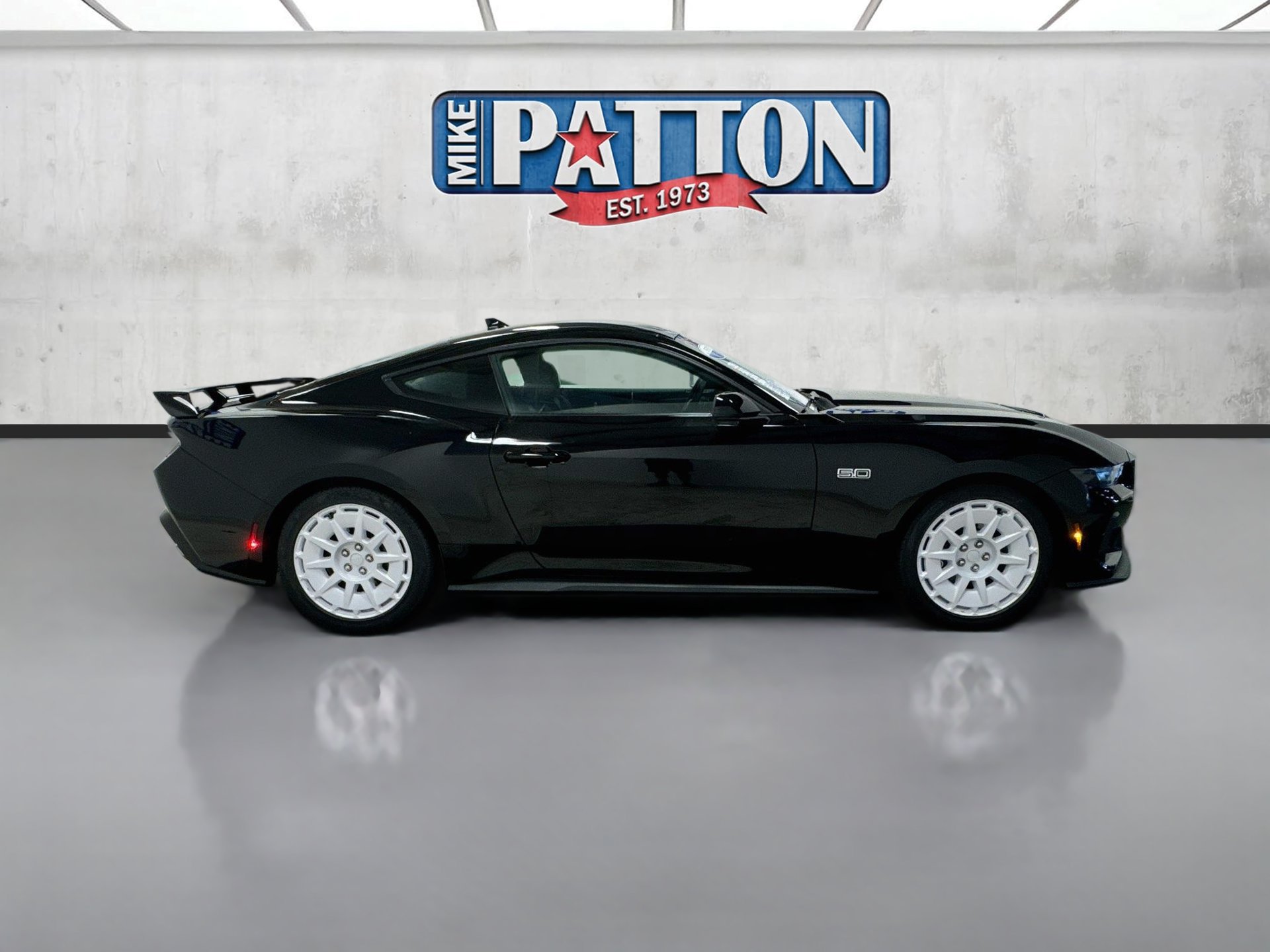 New 2026 Ford Mustang GT Premium w/ GT Performance Package RWD image 8