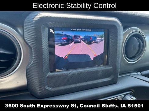 Used 2023 Jeep Gladiator Sport AWD/4WD image 26