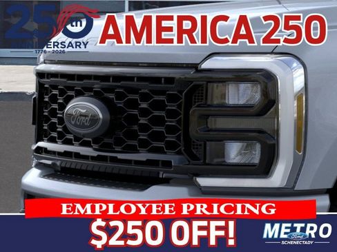 New 2026 Ford F250 Lariat w/ Black Appearance Package AWD/4WD image 17