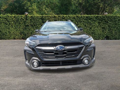 Used 2024 Subaru Outback Premium AWD/4WD image 10