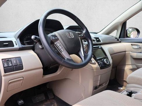 Used 2016 Honda Odyssey EX image 12