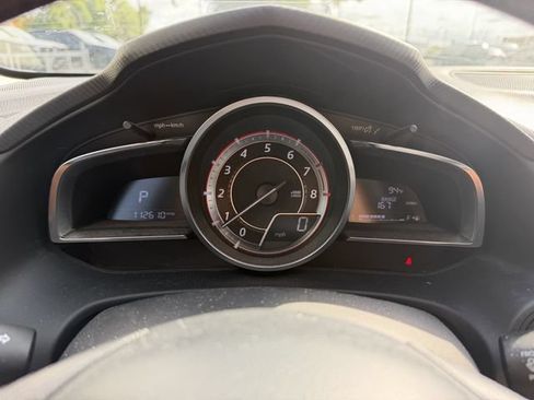 Used 2016 MAZDA MAZDA3 s Touring FWD image 18