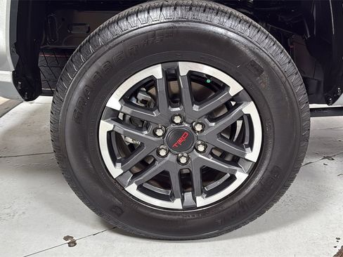 Used 2025 Toyota Tacoma TRD Sport image 22